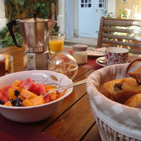 Bed And Breakfast Au Soleil Marsillargues Exterior photo
