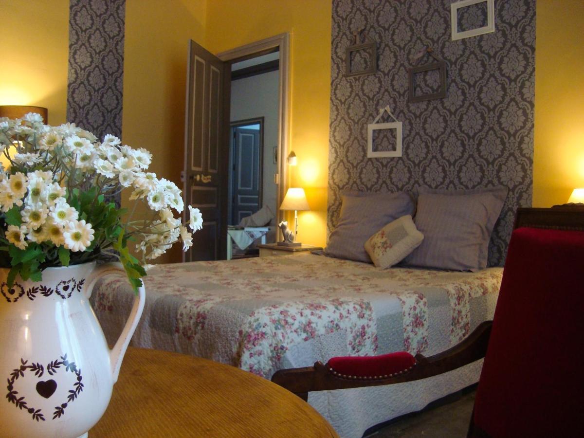 Bed And Breakfast Au Soleil Marsillargues Exterior photo