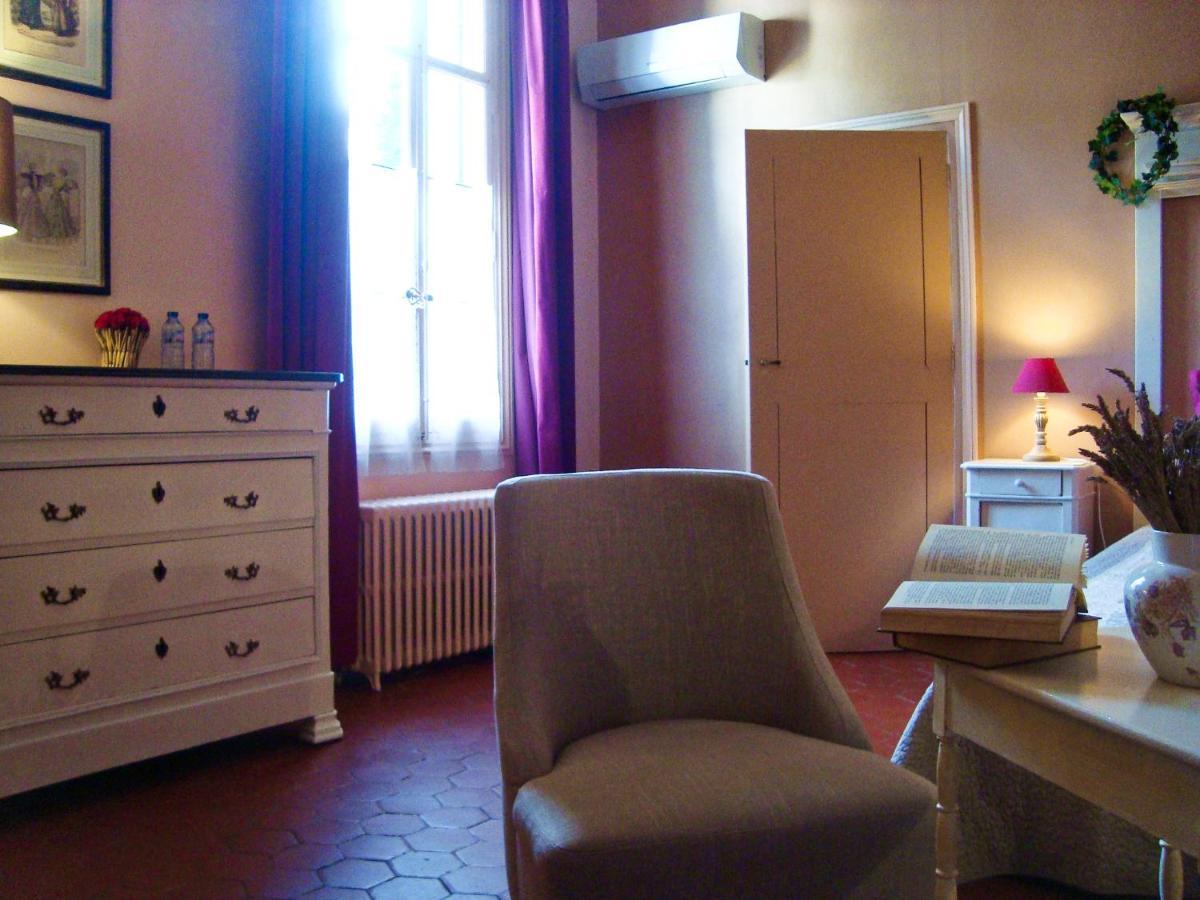 Bed And Breakfast Au Soleil Marsillargues Exterior photo